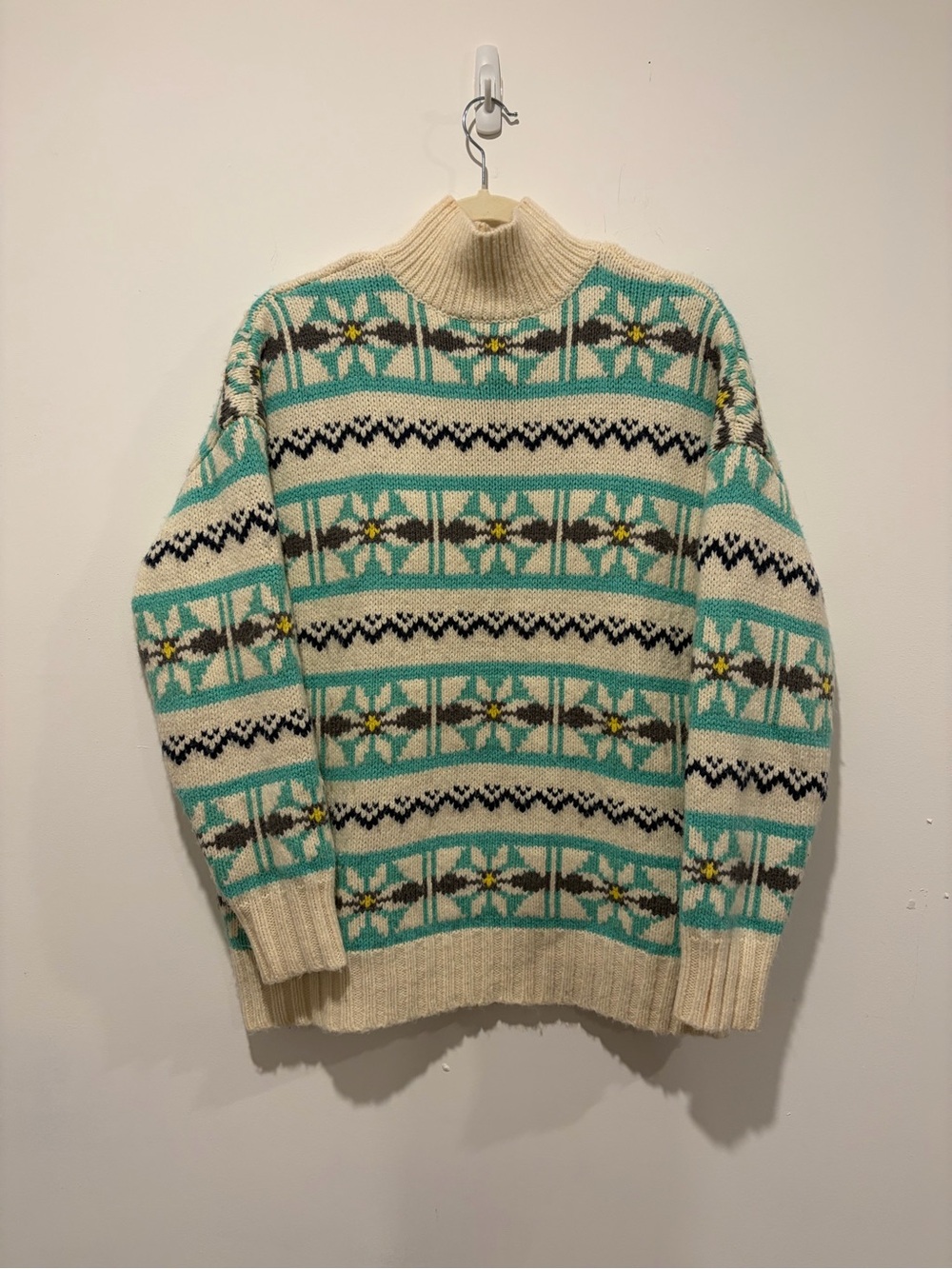 American Eagle Outfitters Cream and Teal Nordic Turtleneck Sweater